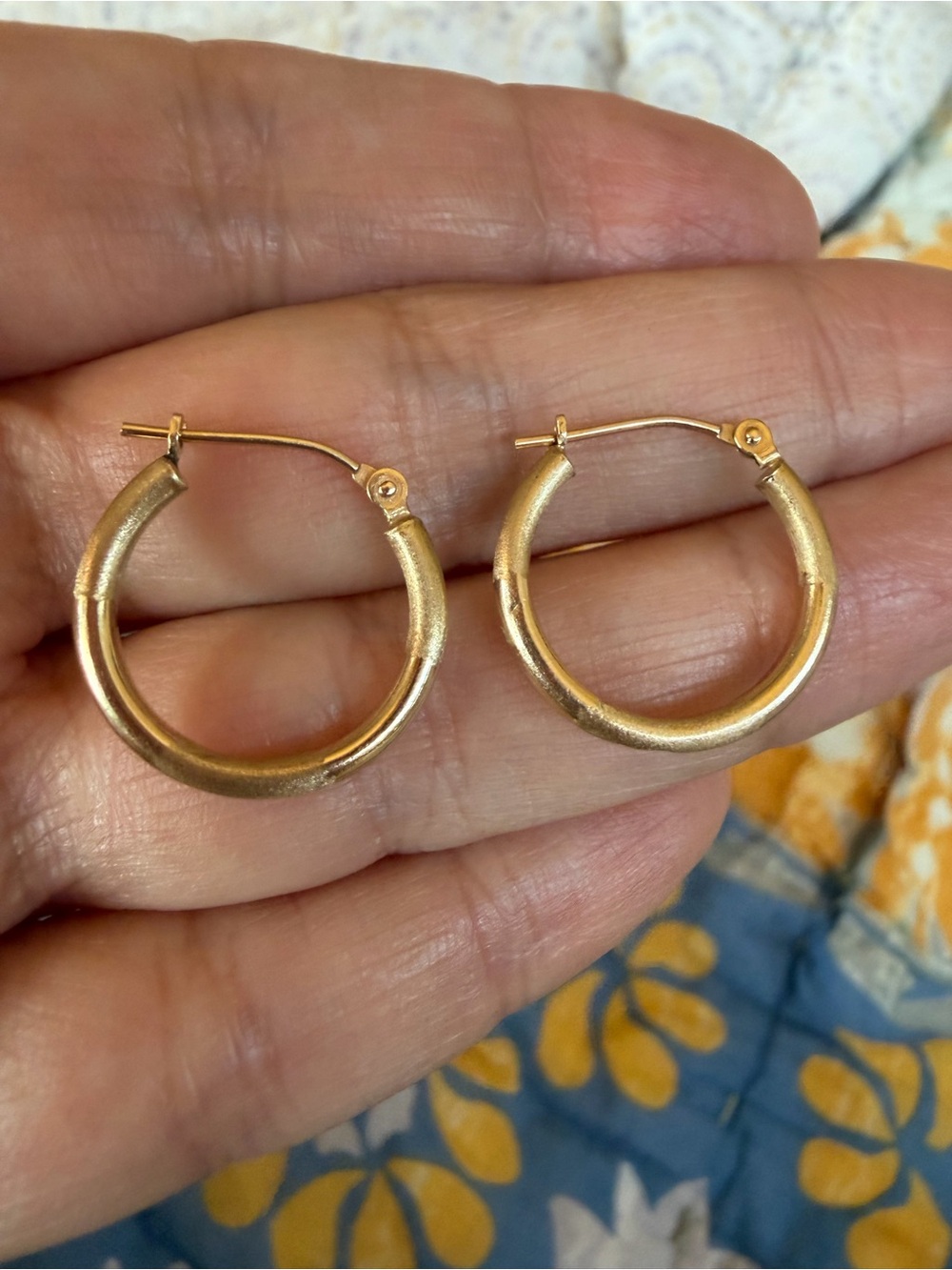 Vintage Gold Hoop Earrings - Matte Gold Finish